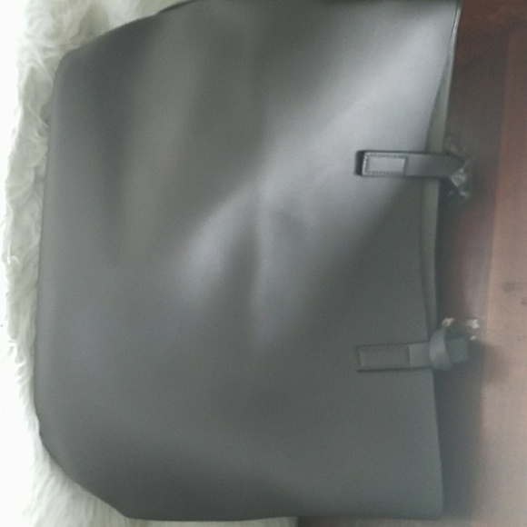 Purse - Picture 2 of 4